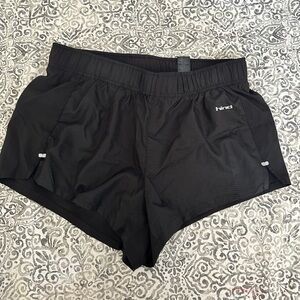 Hind Women's Black Athletic Shorts